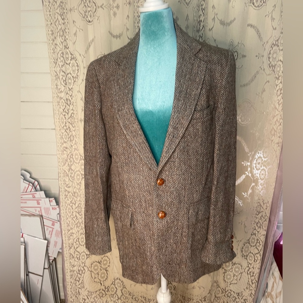 Harris tweed: vintage 70s 100% wool blazer